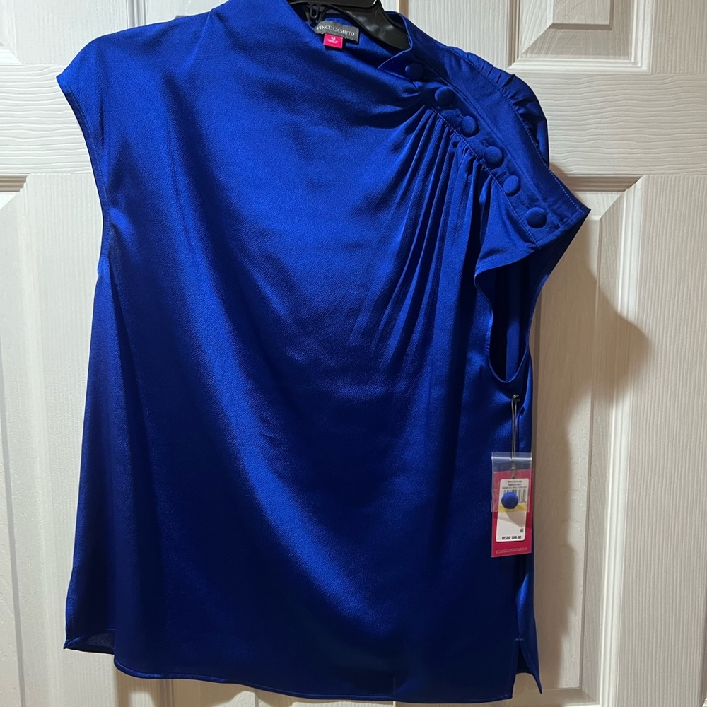 Vince Camuto Dressy Top - M